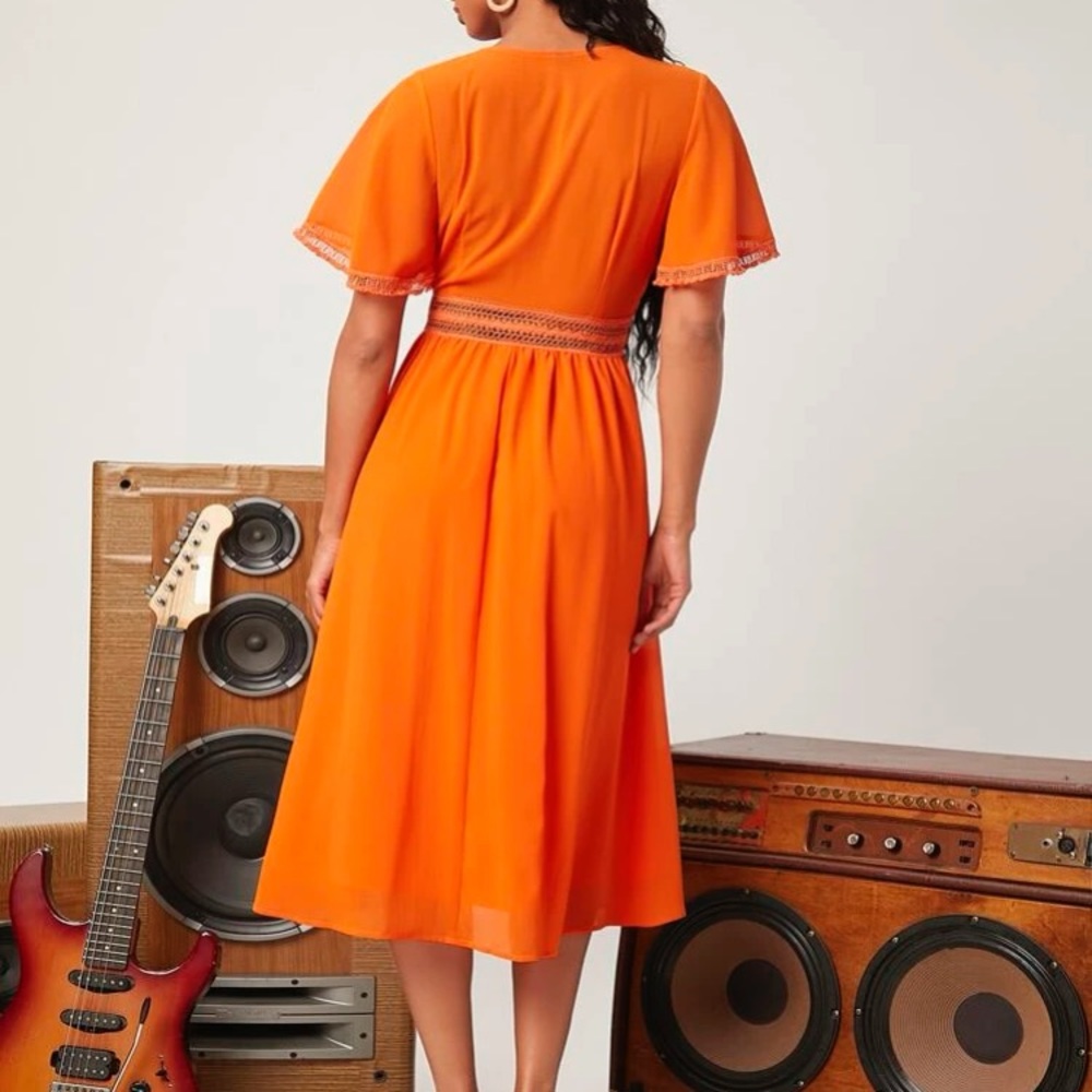 Boho butterfly sleeve lace insert dress - Picture 4 of 10